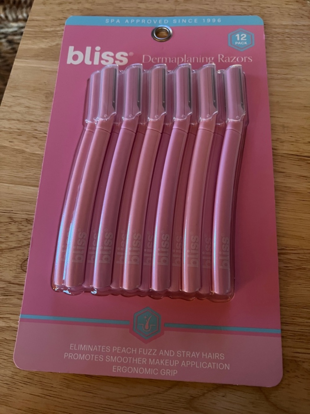 Bliss Dermaplani Razors